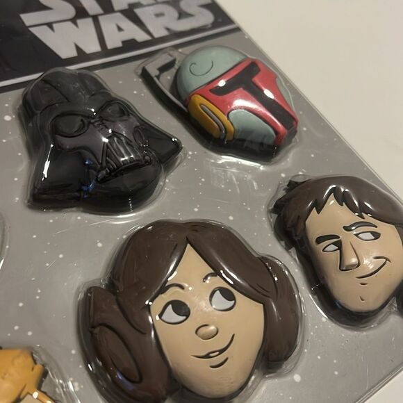 Disney Star Wars Character Six Magnets Set New in Packaging - Picture 4 of 6